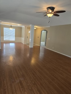 500 E Kansas St - Photo 5 of 20