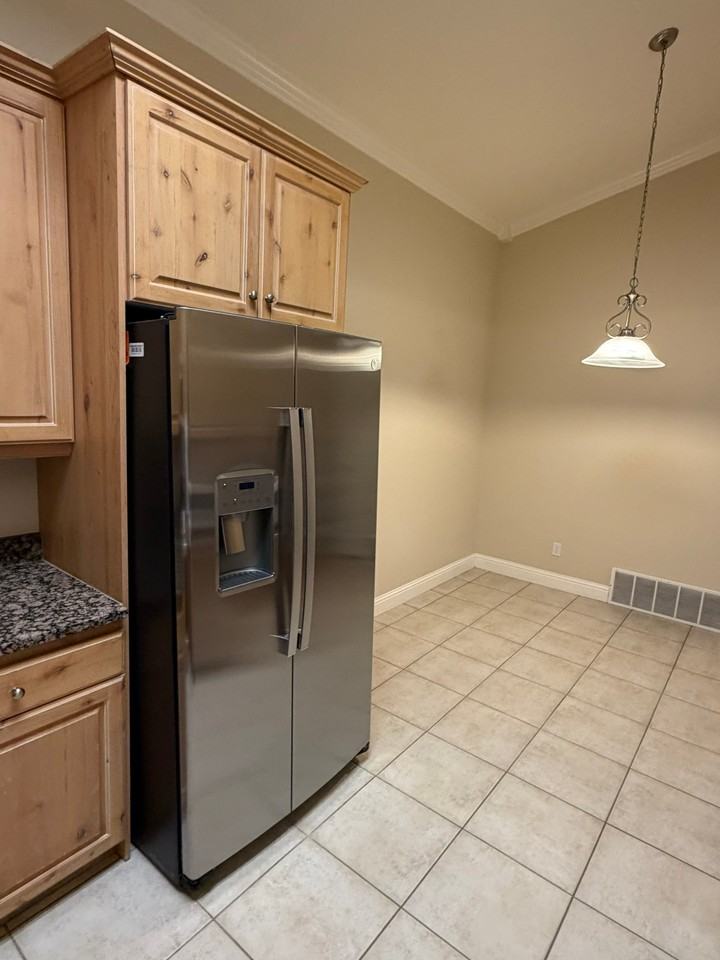 165 S Pleasant Grove Blvd #48 - Photo 6 of 21
