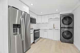 2561 W Ave #11 - Photo 1 of 1