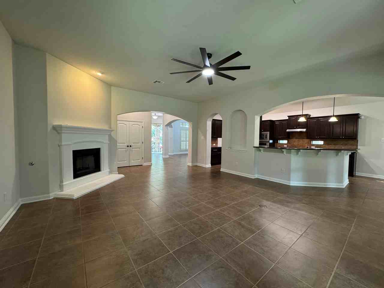 630 Wild Rose Dr - Photo 7 of 26
