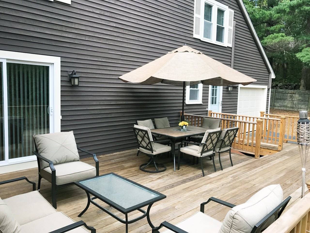 441 South St #B - Photo 2 of 17