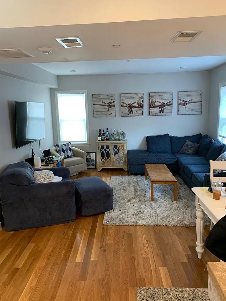 588 Adams St #2 - Photo 5 of 12