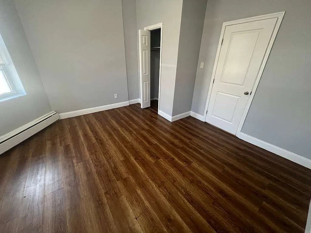 190 Hamilton Ave #1 - Photo 5 of 8
