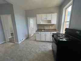 featured image of 190 Hamilton Ave #8