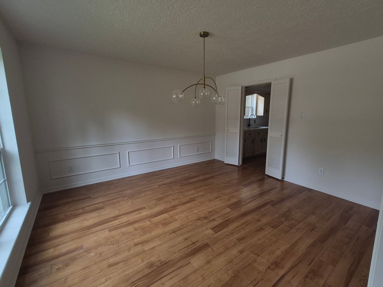 17807 Asphodel Ln - Photo 4 of 40