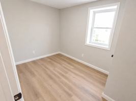 featured image of 5-7 Straight St #9-3
