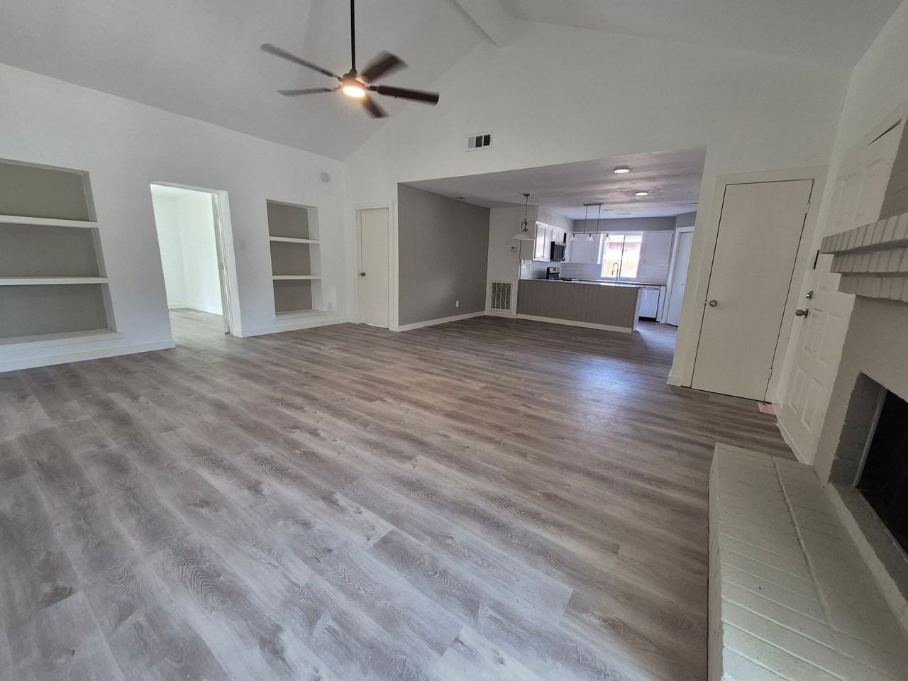 3706 Verhalen Ave - Photo 3 of 28