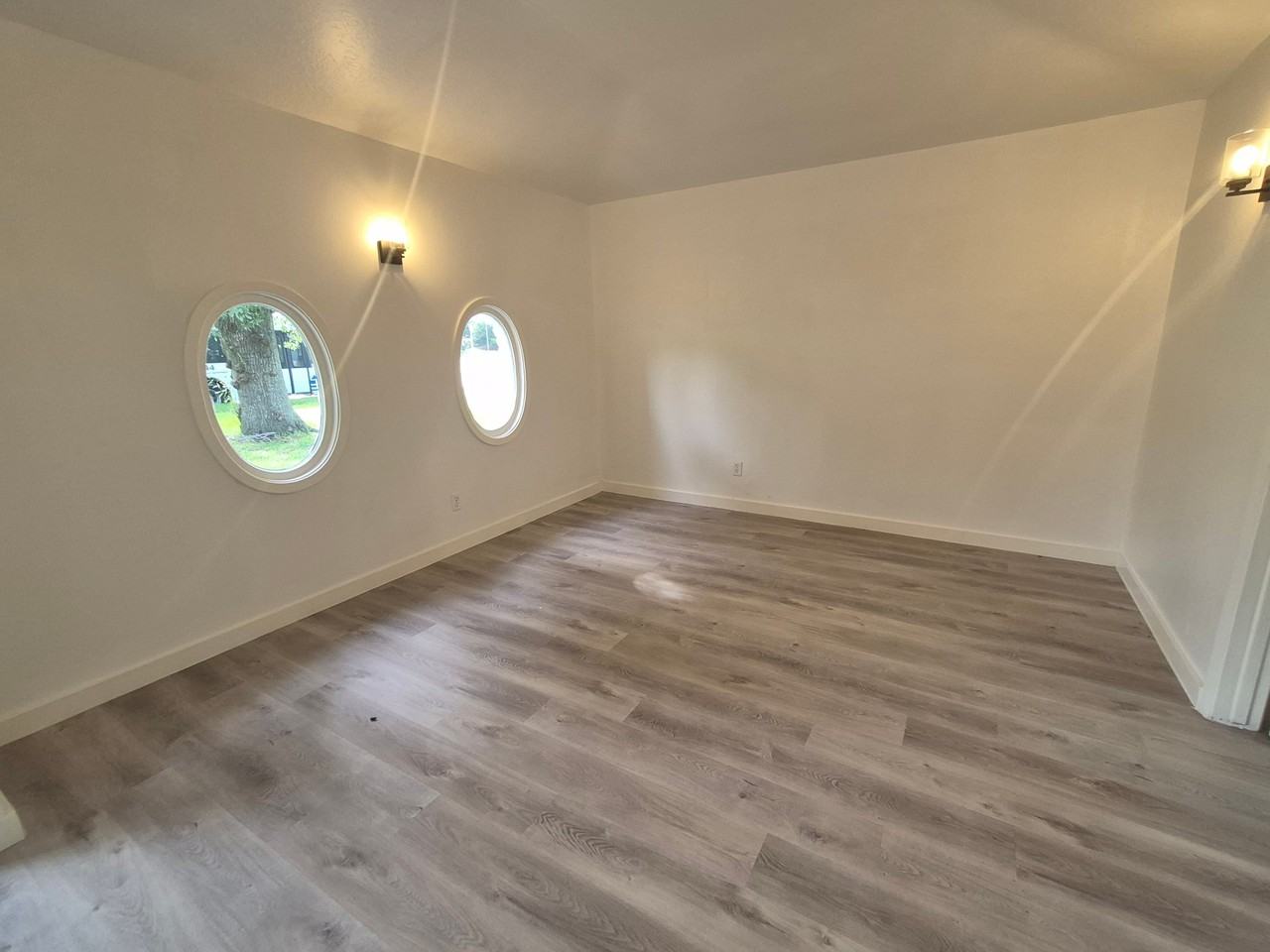 10603 Hillcroft Ave - Photo 5 of 29