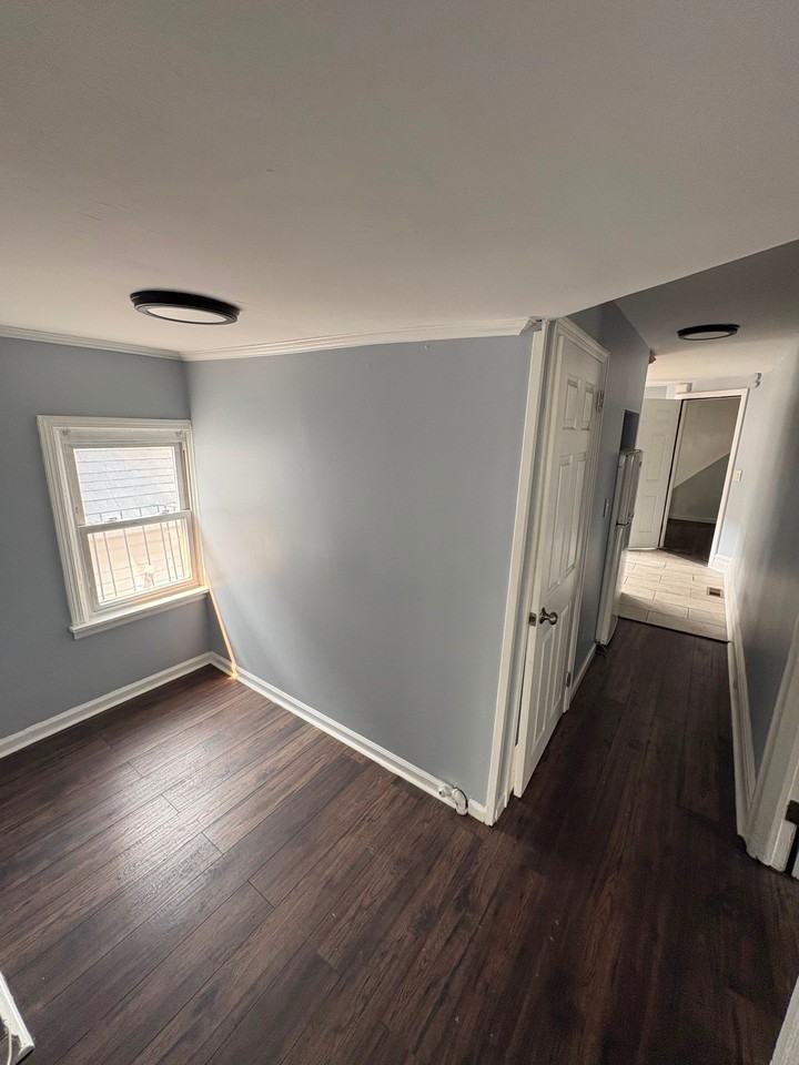 352 S 10th Ave #1 - Photo 5 of 9