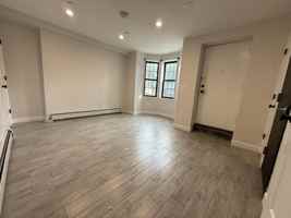 featured image of 52C Yonkers Ave #2
