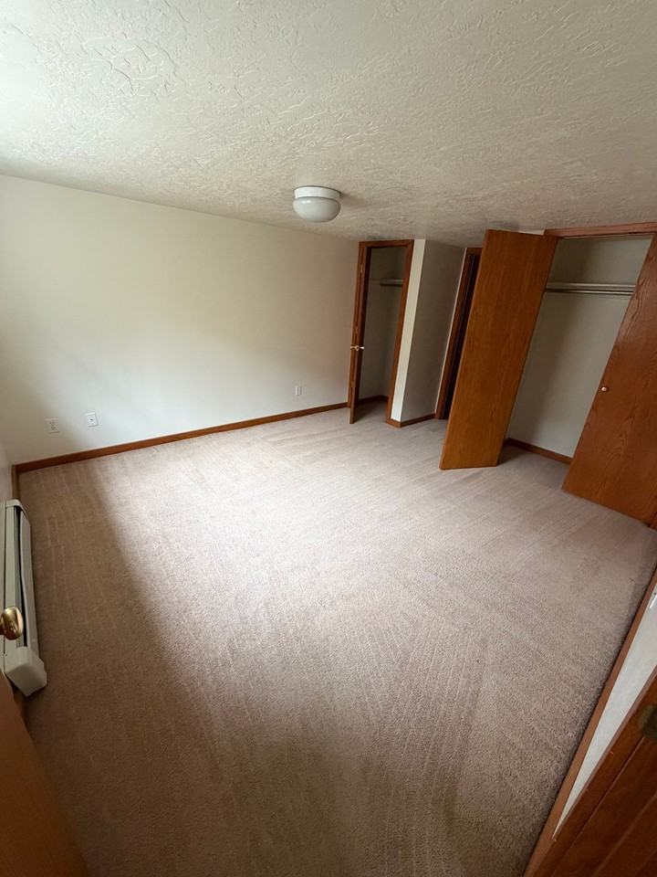 426 Ne #426N500E - Photo 2 of 6