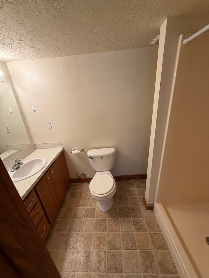 426 Ne #426N500E - Photo 4 of 6