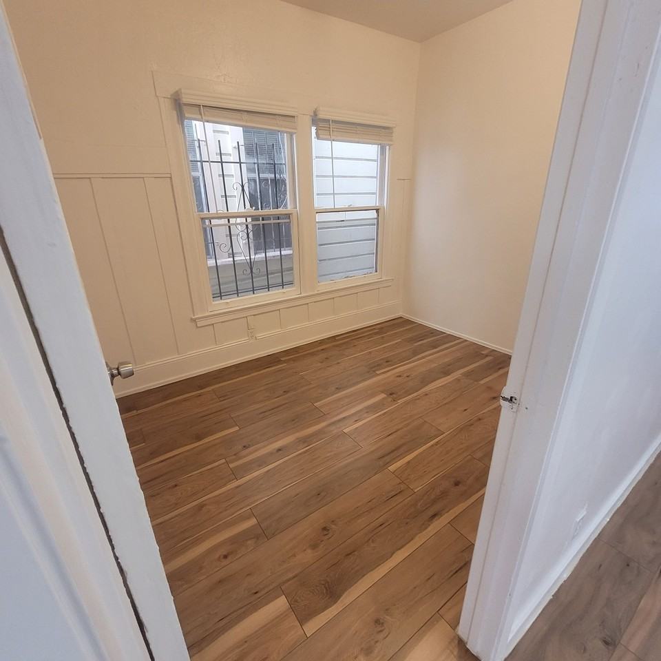 635 10th St #635 - Photo 6 of 16