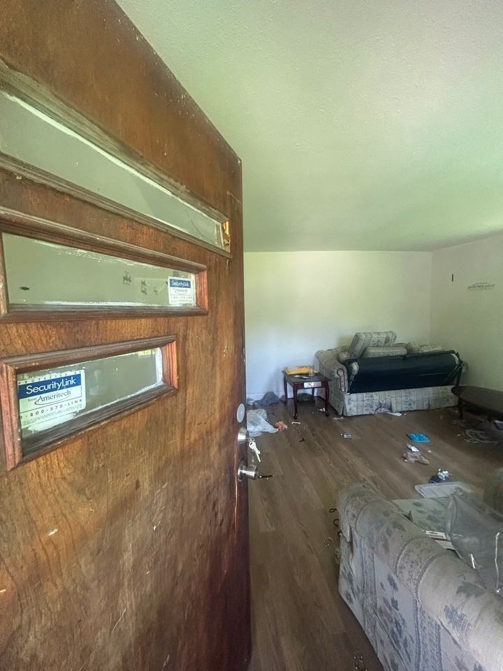 516 N 84th St - Photo 5 of 19