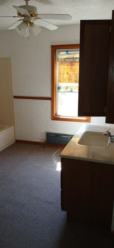 648–650 Linden Ave - Photo 7 of 20