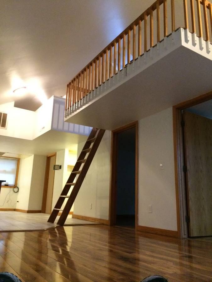 119 E Mifflin St #4 - Photo 6 of 22