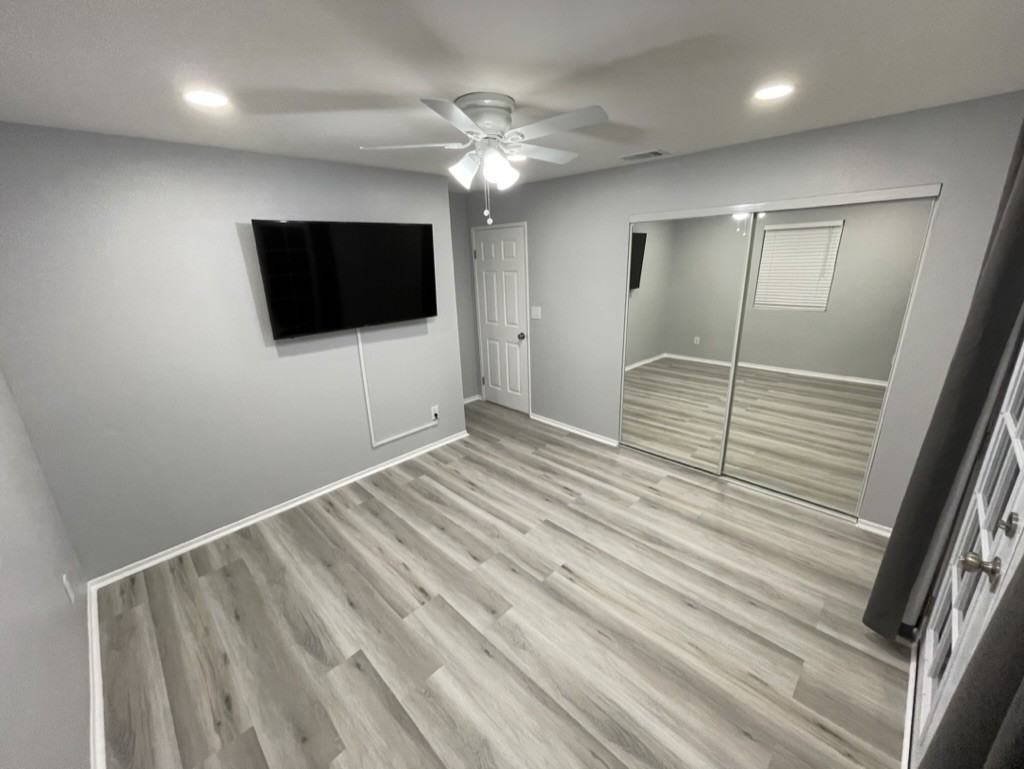 469 W 2nd St #5 - Photo 3 of 10