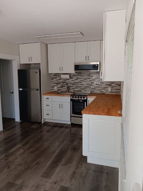 412 Ne 22nd Ave #4 - Photo 6 of 15