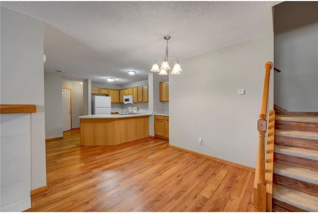 17324 River Birch Lane South East - Photo 4 of 13