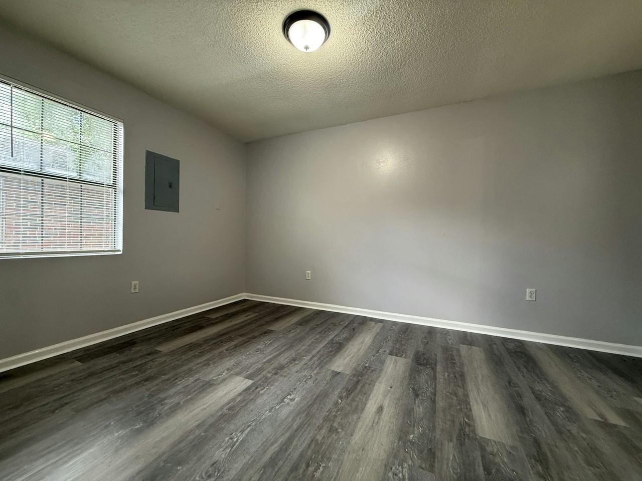 3544 Hicky Street - Photo 6 of 7