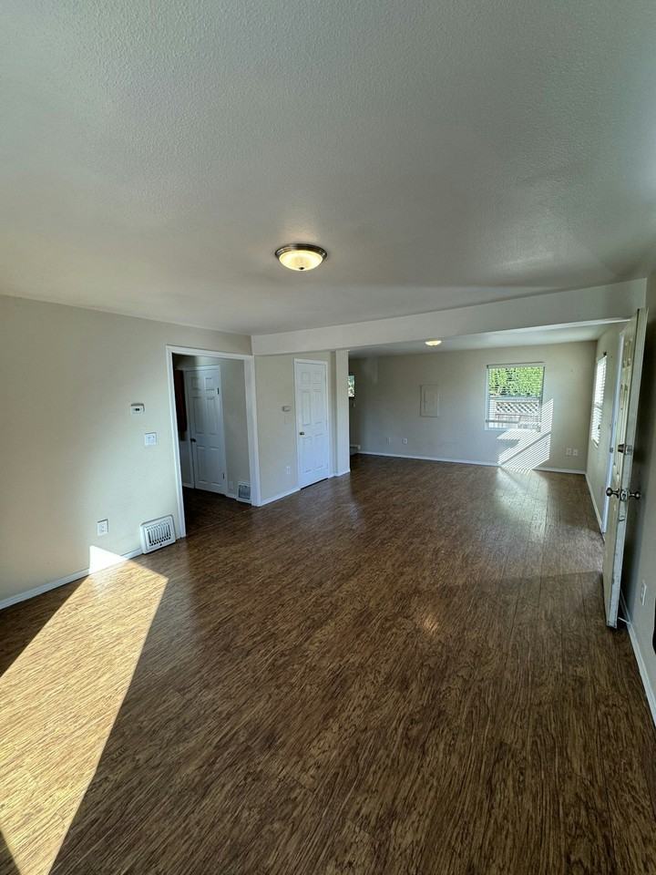 2804 McLeod Road - Photo 2 of 29