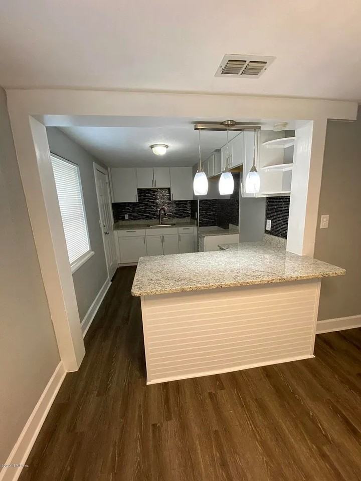 3107 Nolan Street - Photo 4 of 14
