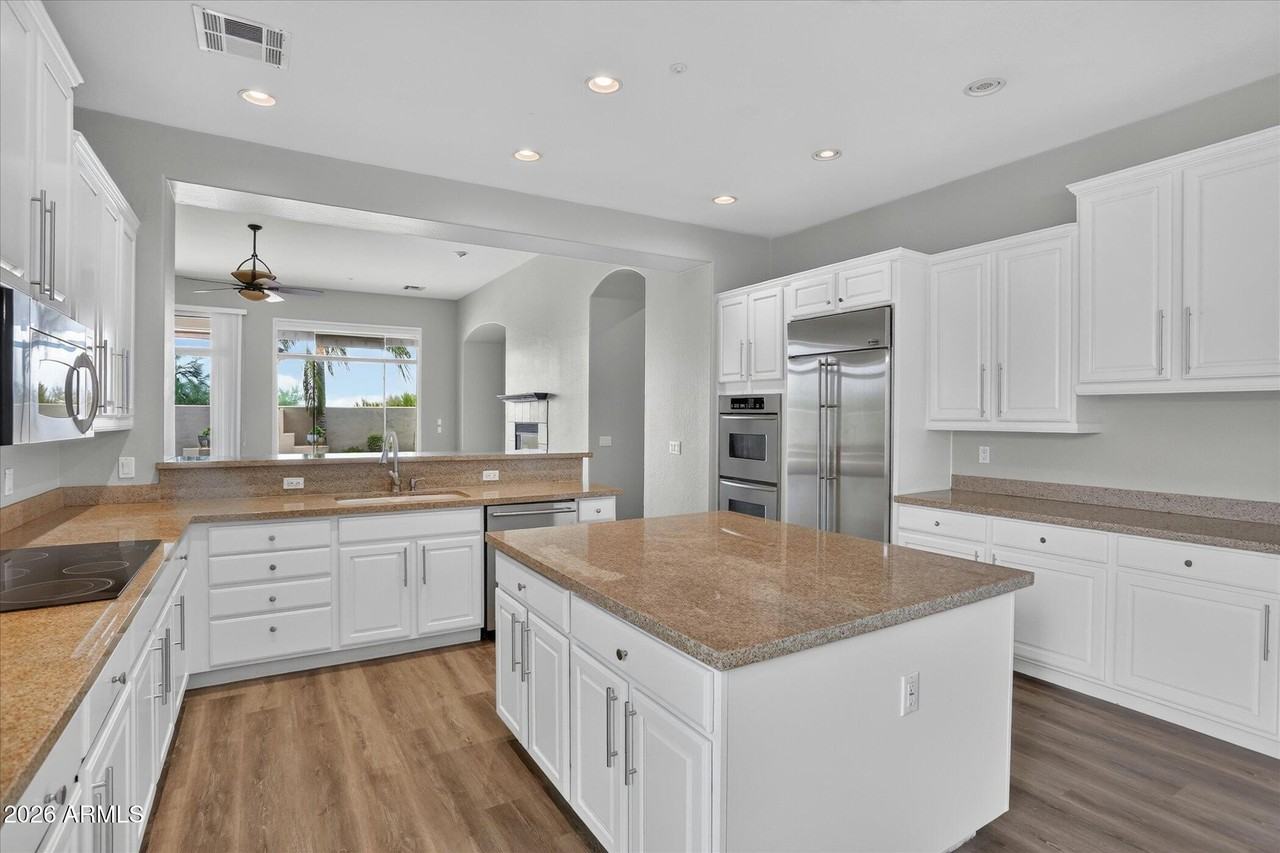 30382 N 72nd Pl - Photo 6 of 24