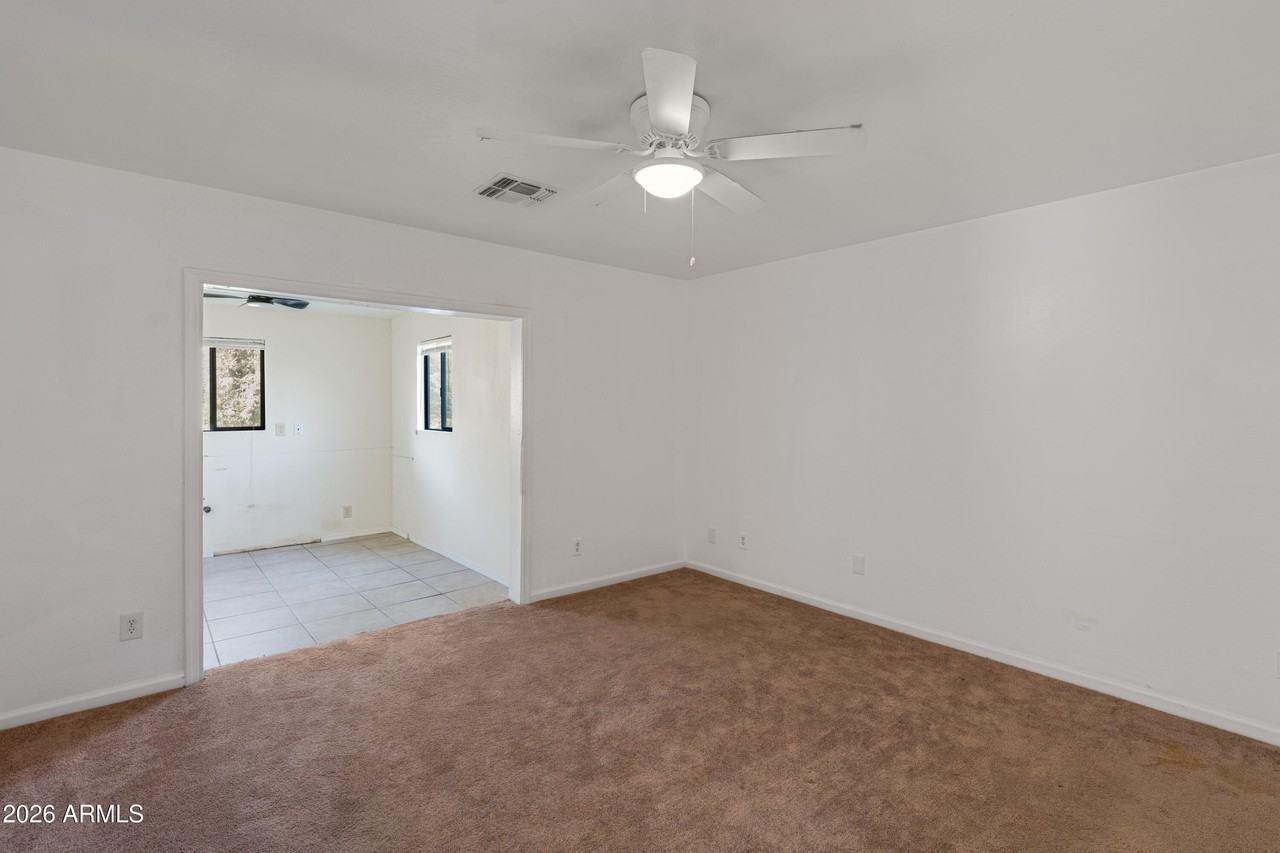 33665 S Incline Dr - Photo 5 of 42