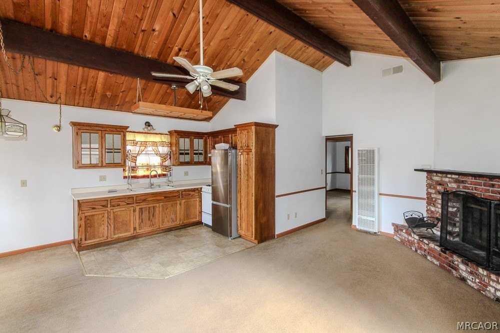 2084 8th Ln - Photo 3 of 16