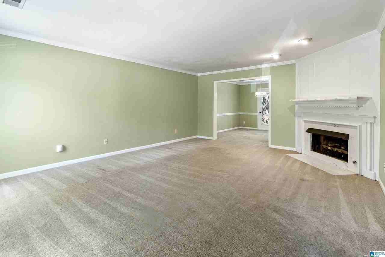 22 Ashford Cir - Photo 7 of 31