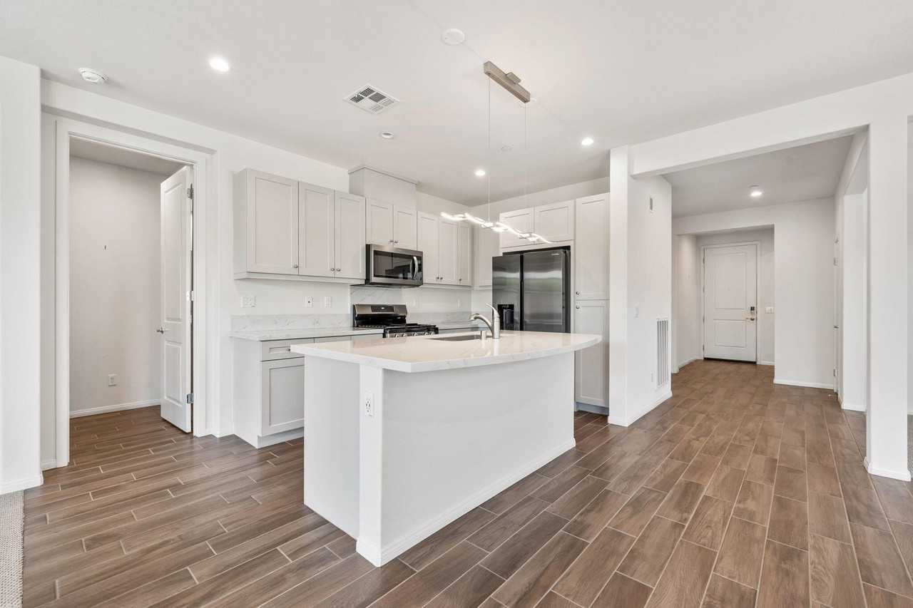 51555 Ponderosa Dr - Photo 5 of 50