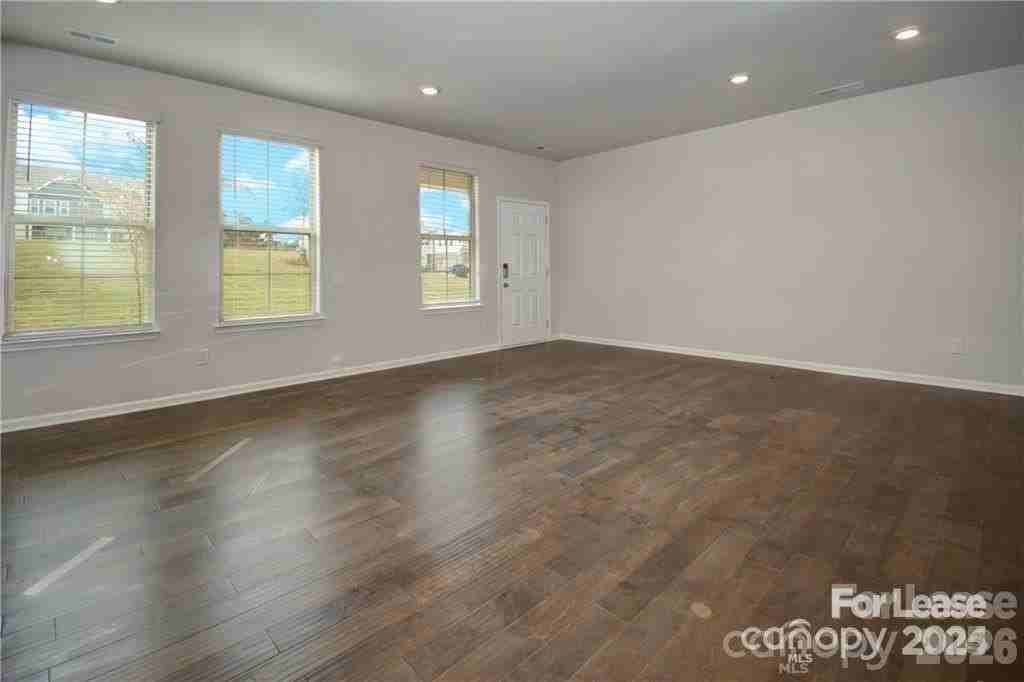 3126 Glenn Hope Way - Photo 4 of 23