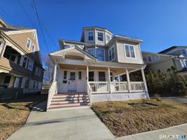 featured image of 592 Laurel Ave #2ndFL