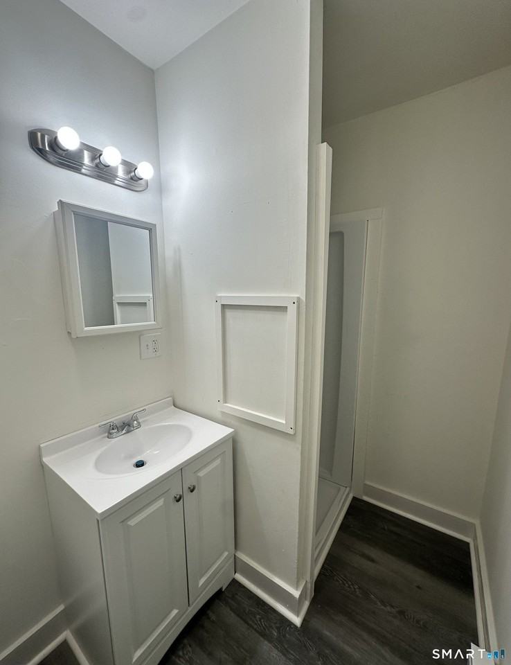 7 Prest St #4 - Photo 5 of 8