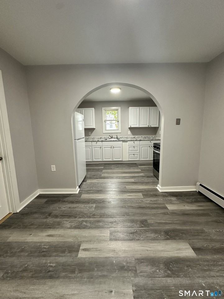82 W Coit St #1 - Photo 2 of 17