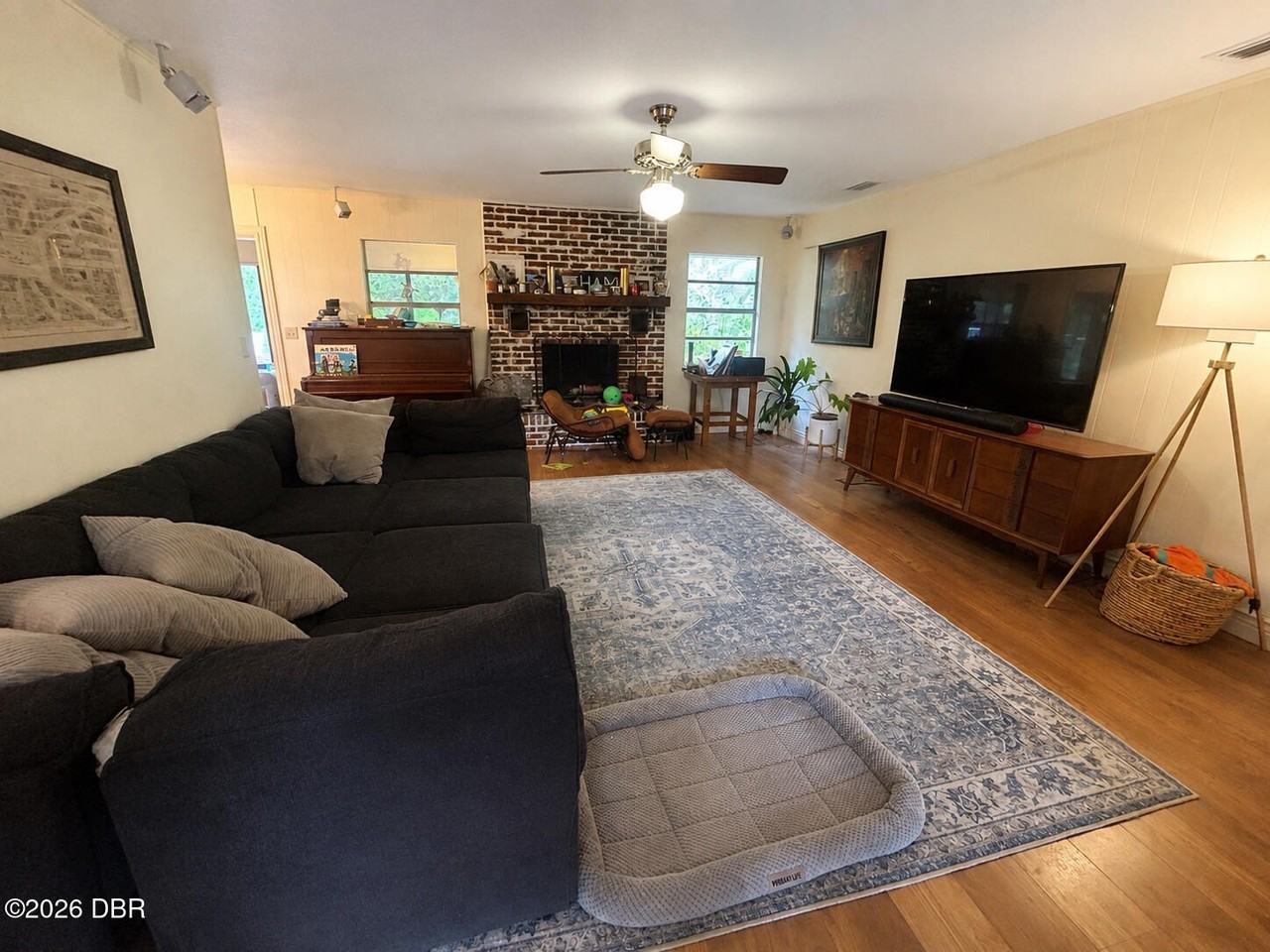 308 N Salisbury Ave - Photo 4 of 12