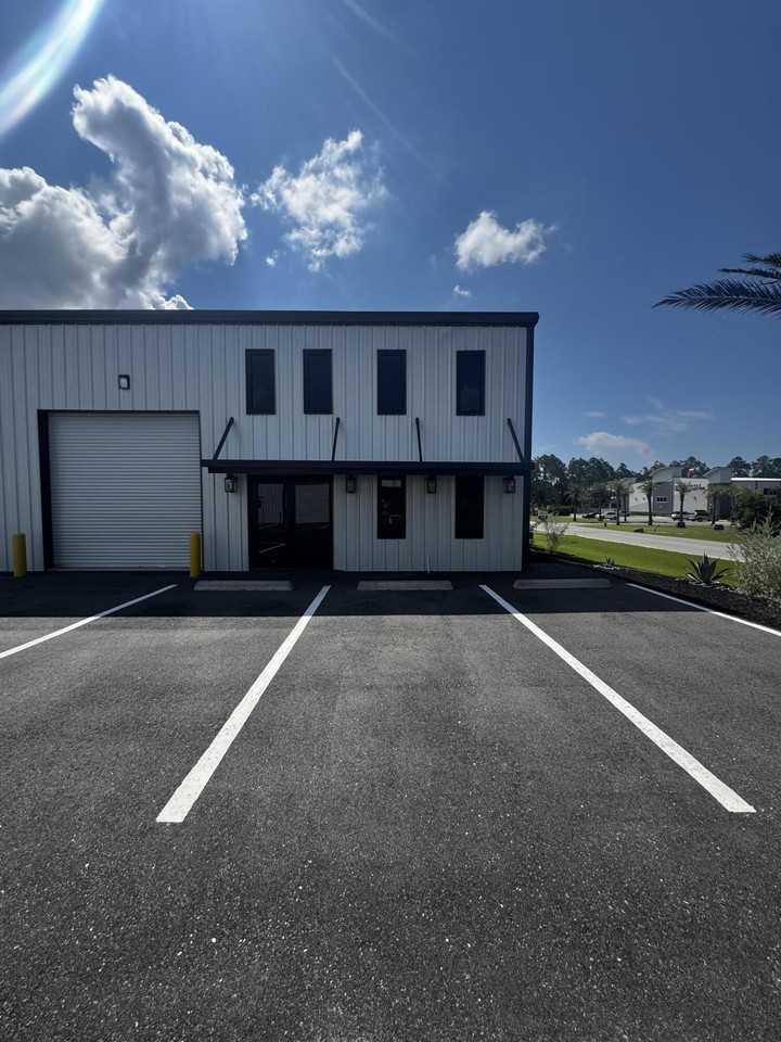 17744 Beach Trail Park #A - Photo 2 of 7