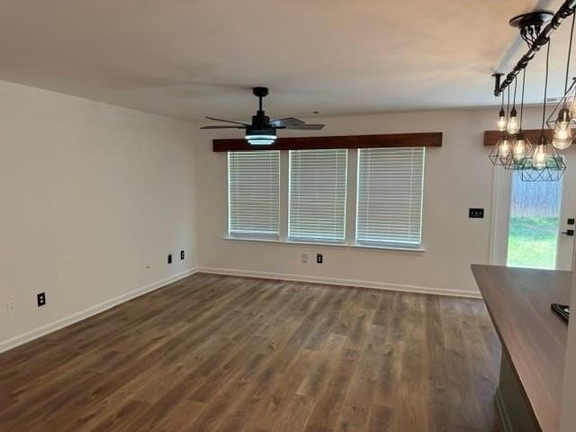 311 Sam Cobb Pl - Photo 5 of 18