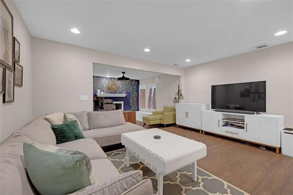 118 Lablanc Way Nw - Photo 4 of 23