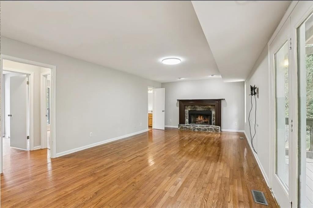 270 Saint Simons Cv - Photo 5 of 14