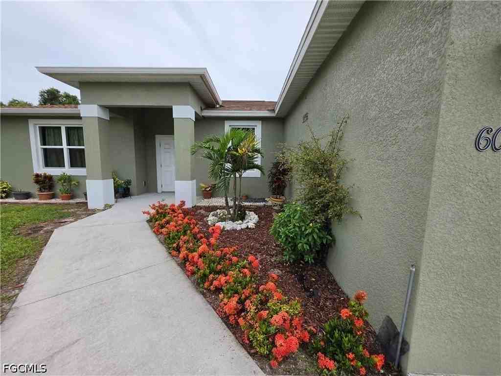 6004 Pecan Cir - Photo 2 of 23