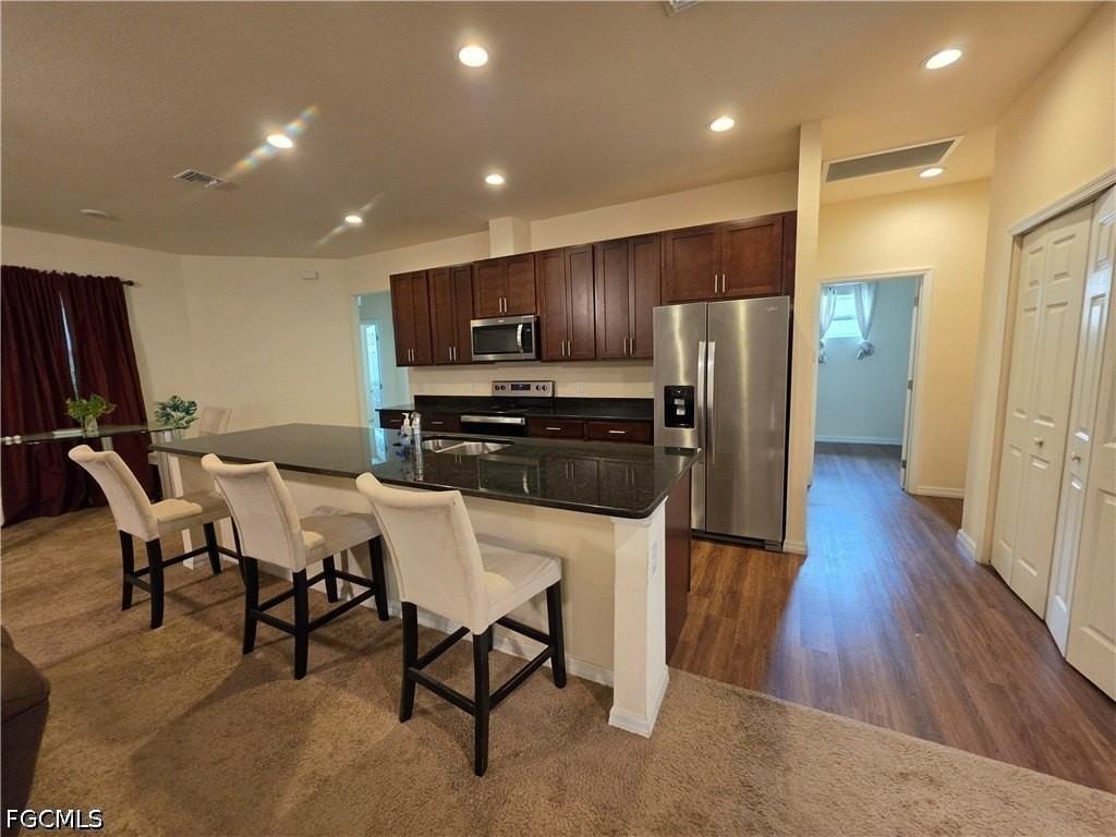 6004 Pecan Cir - Photo 6 of 23