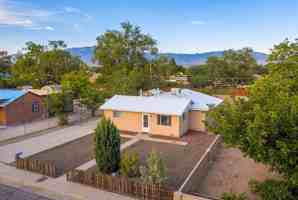 featured image of 4920 La Cienega St Nw