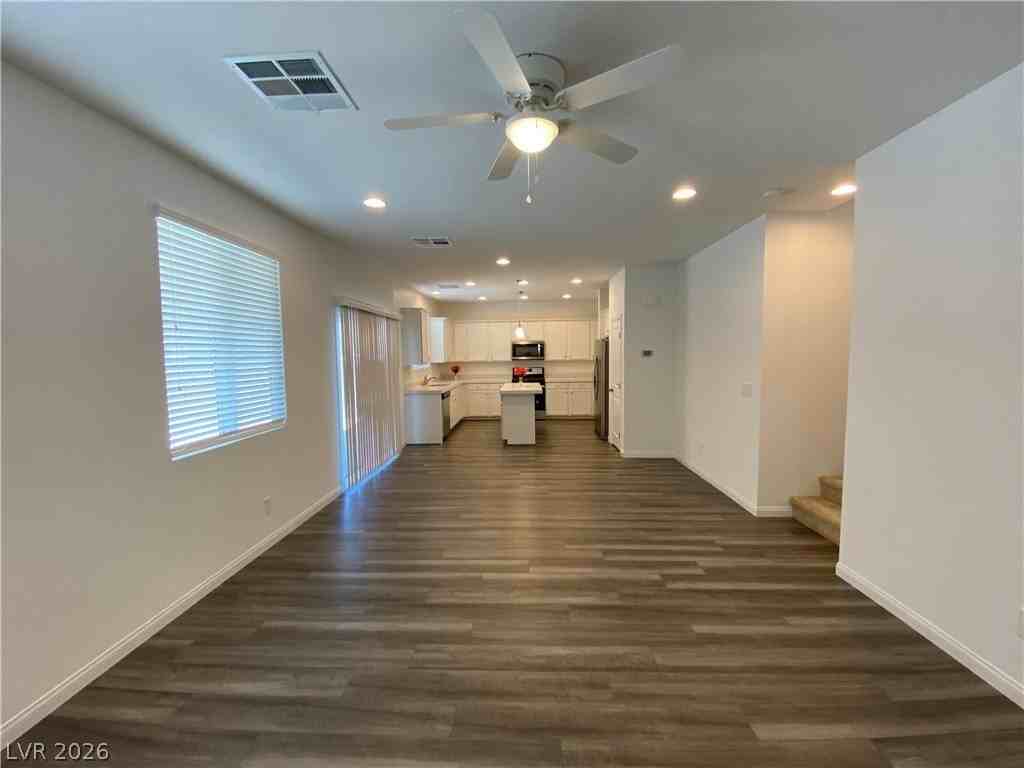 2212 Stone Well Rd - Photo 2 of 44
