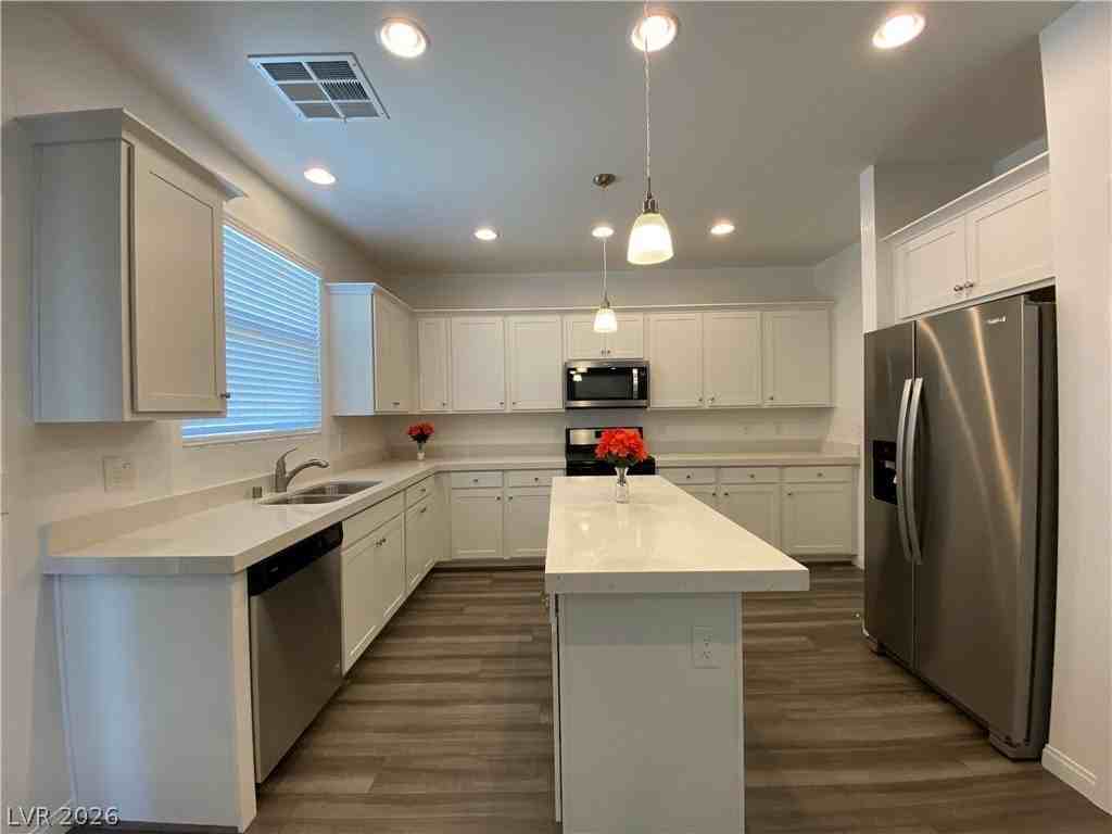 2212 Stone Well Rd - Photo 4 of 44