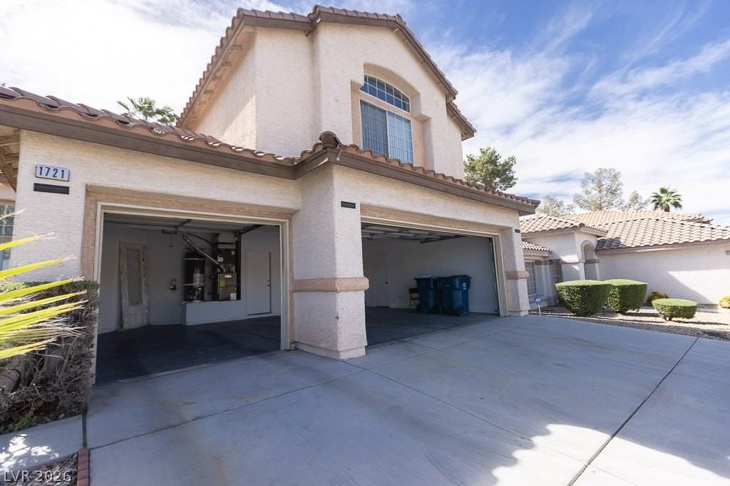 1721 Mill Canyon Dr - Photo 4 of 50