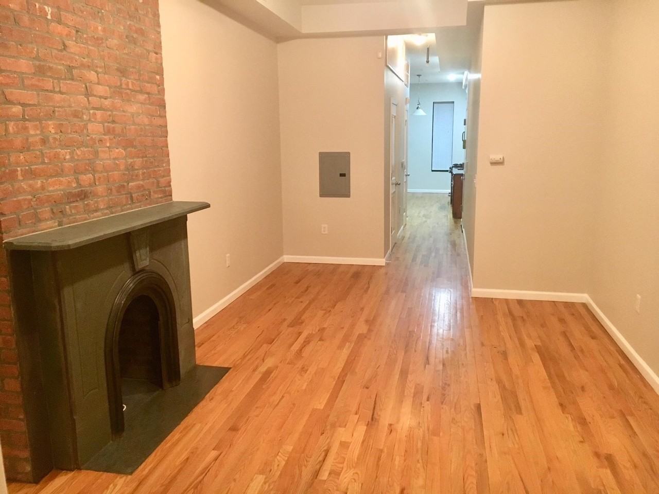 572 Jersey Ave #1R - Photo 2 of 22