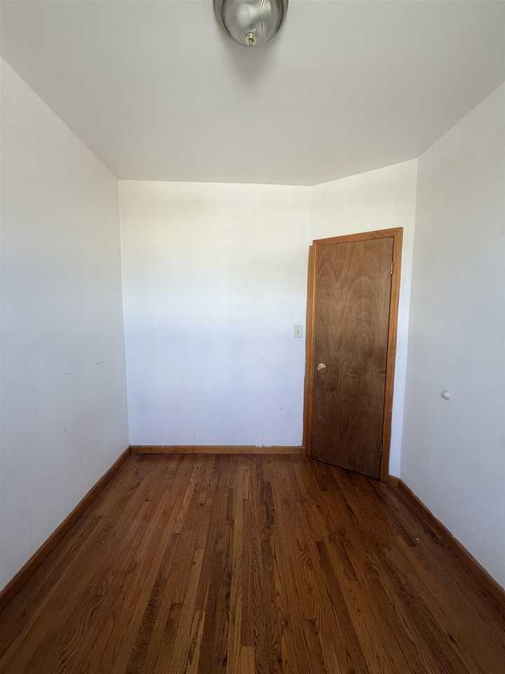693 Kennedy Blvd #2 - Photo 7 of 11