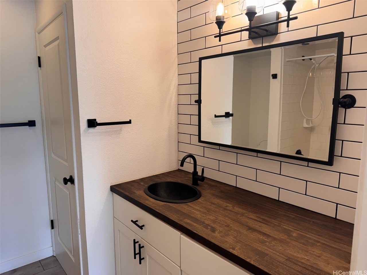 2069 California Ave #19D - Photo 5 of 9
