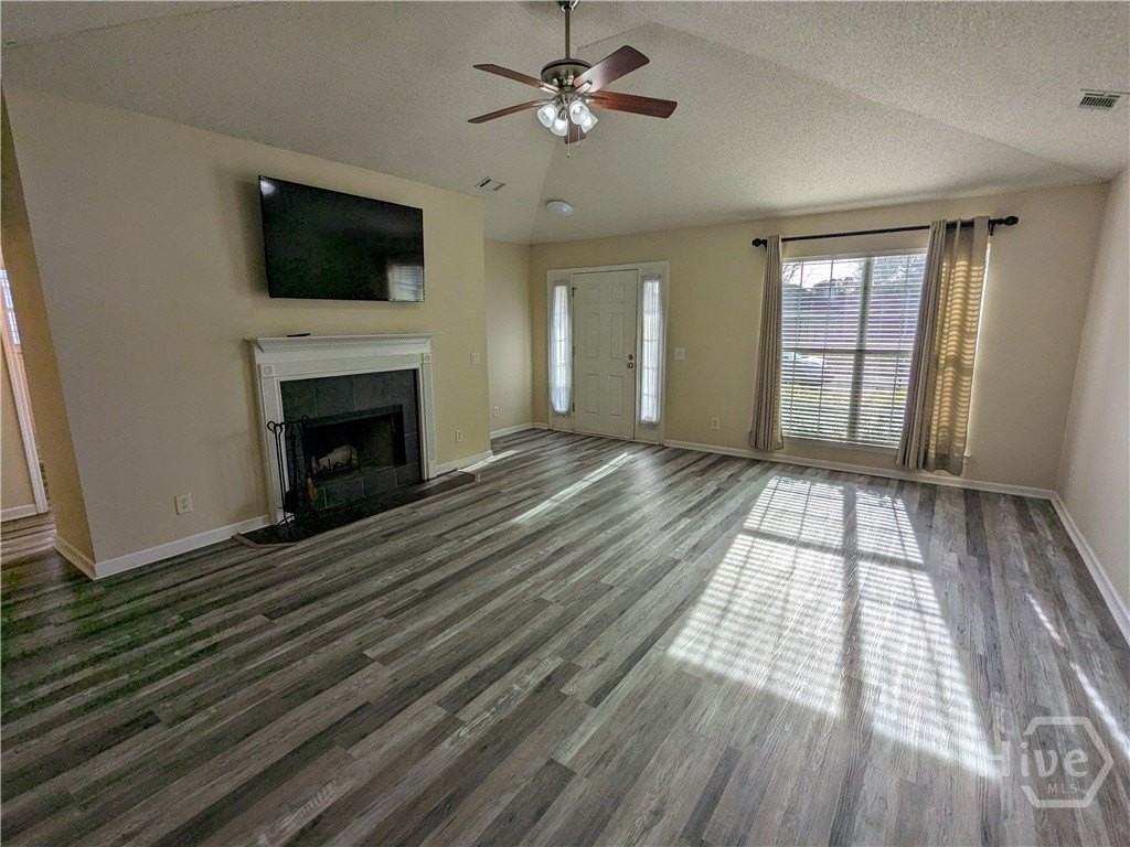 89 Carlisle Ln - Photo 3 of 22